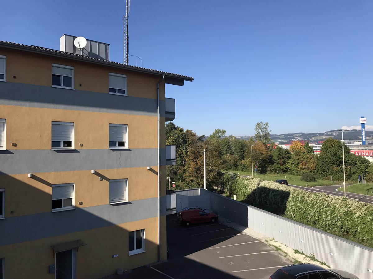 Montagehotel Living@linz